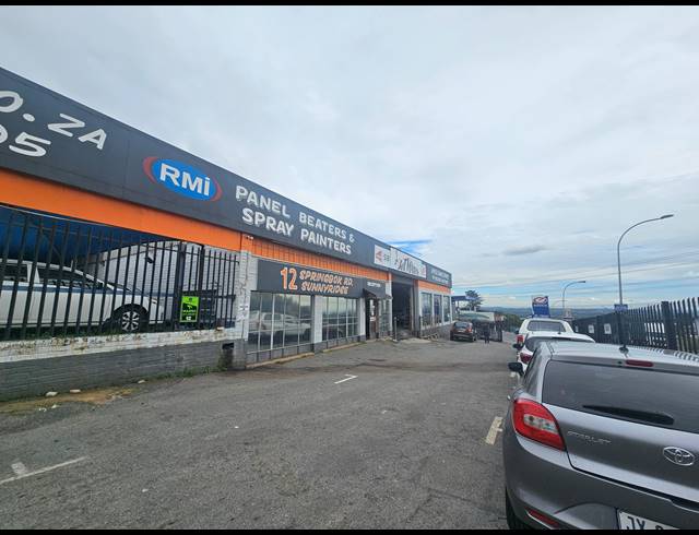 600M² WAREHOUSE FOR SALE IN ACTIVIA PARK
